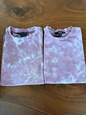 Lulu's Mauve Tie-Dye Crewneck Tee - Small and Medium